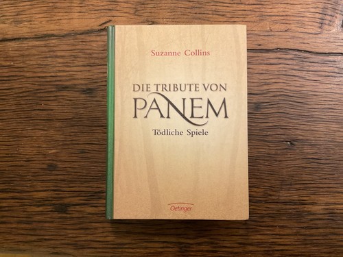Suzanne collins die - collins,